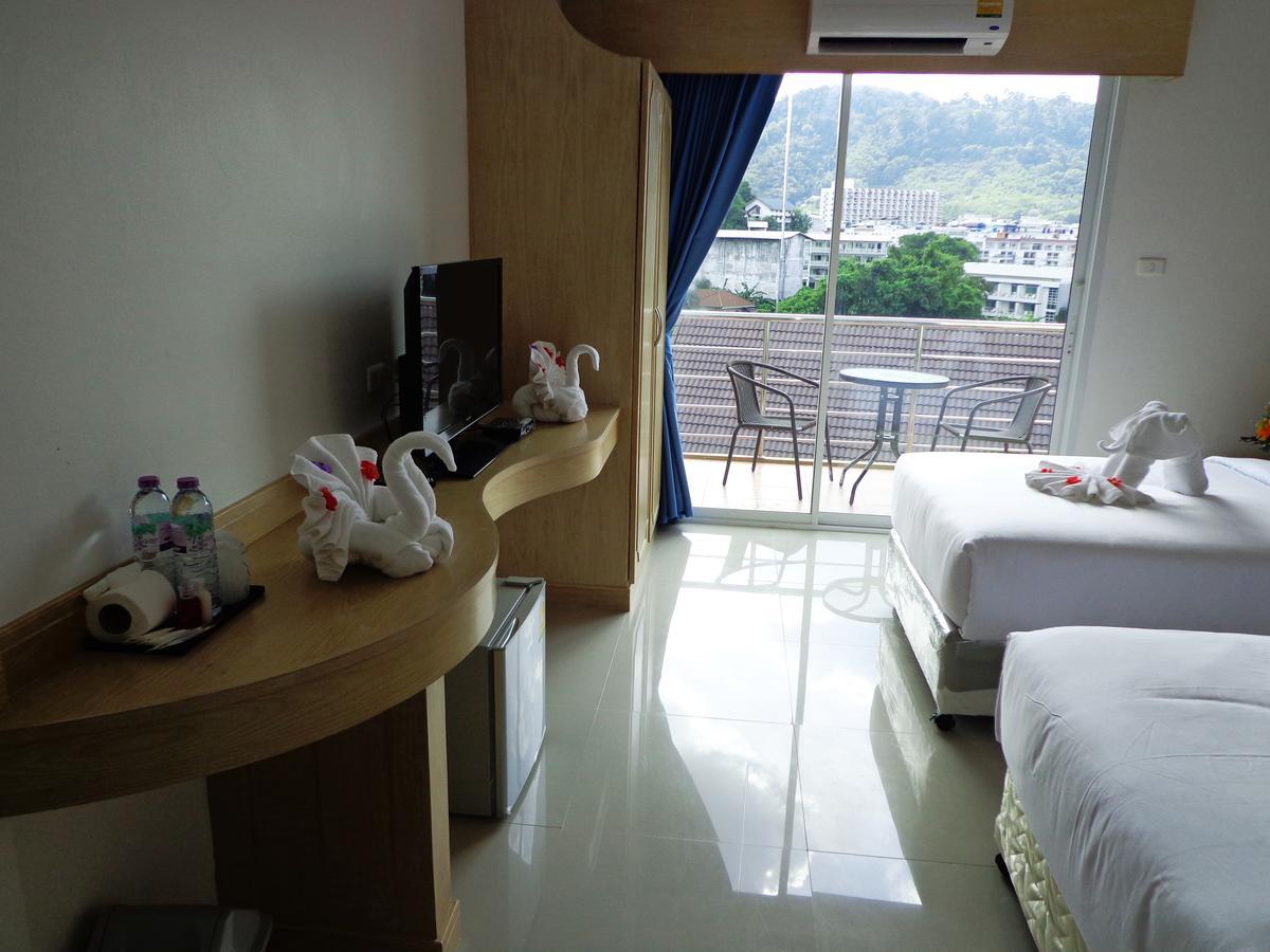 Red Sapphire Hotel Patong Экстерьер фото