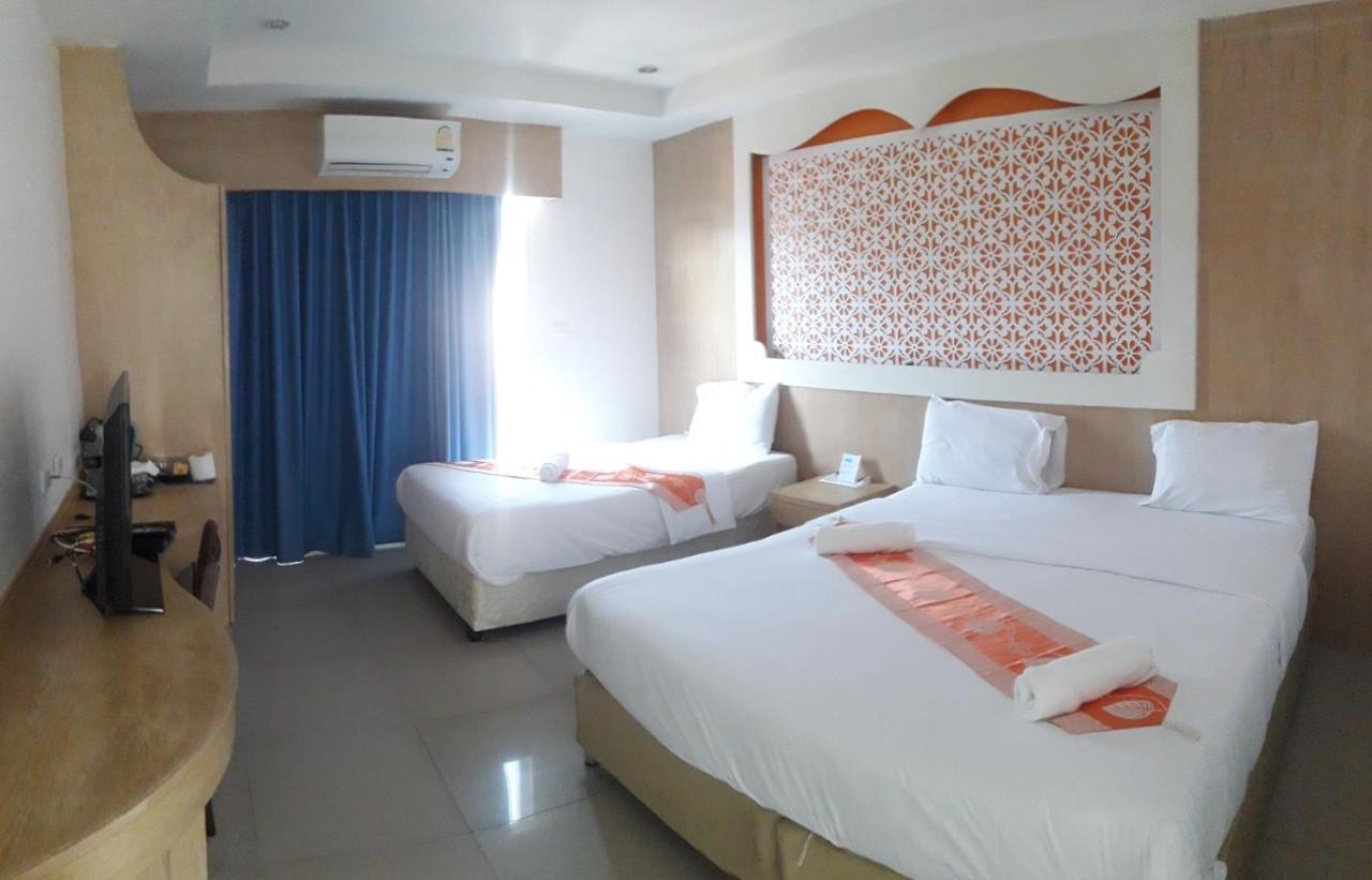 Red Sapphire Hotel Patong Экстерьер фото